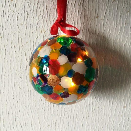 Leuchtende Christbaumkugel